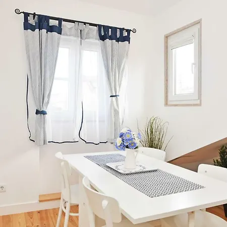 Appartement Santana 4 - Checkinhome *