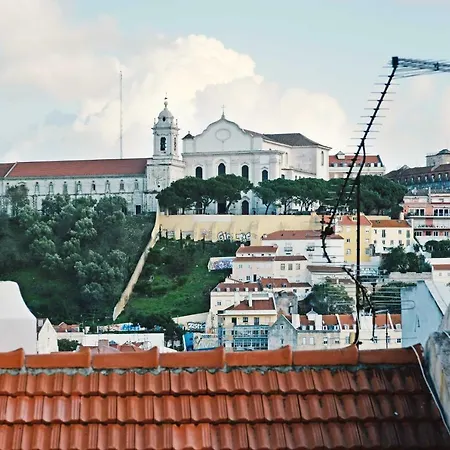 Santana 4 - Checkinhome Apartamento Lisboa